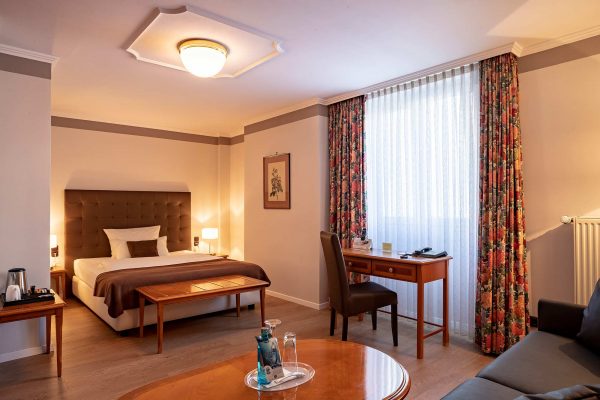 Zimmer 19 | Villa Westend Hotel an der Messe | Frankfurts Geheimtipp · Reisende · Urlauber